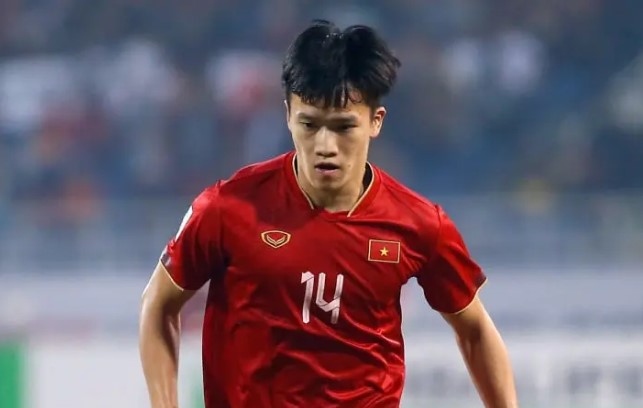 hoang-duc-thua-nhan-tung-co-mau-thuan-voi-hlv-troussier